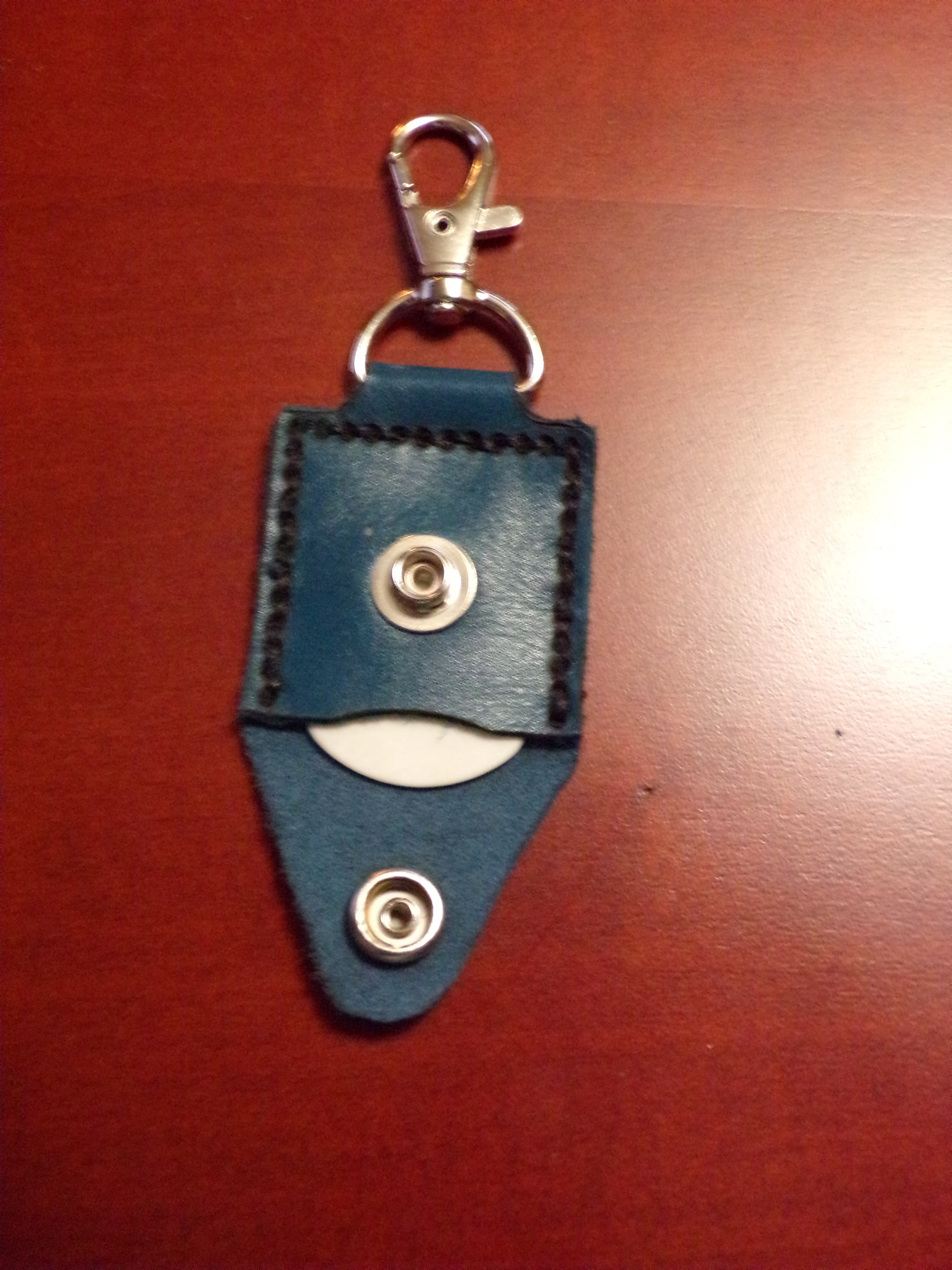 Llavero con soporte para tarjeta SD y foto de guitarra de cuero Styx