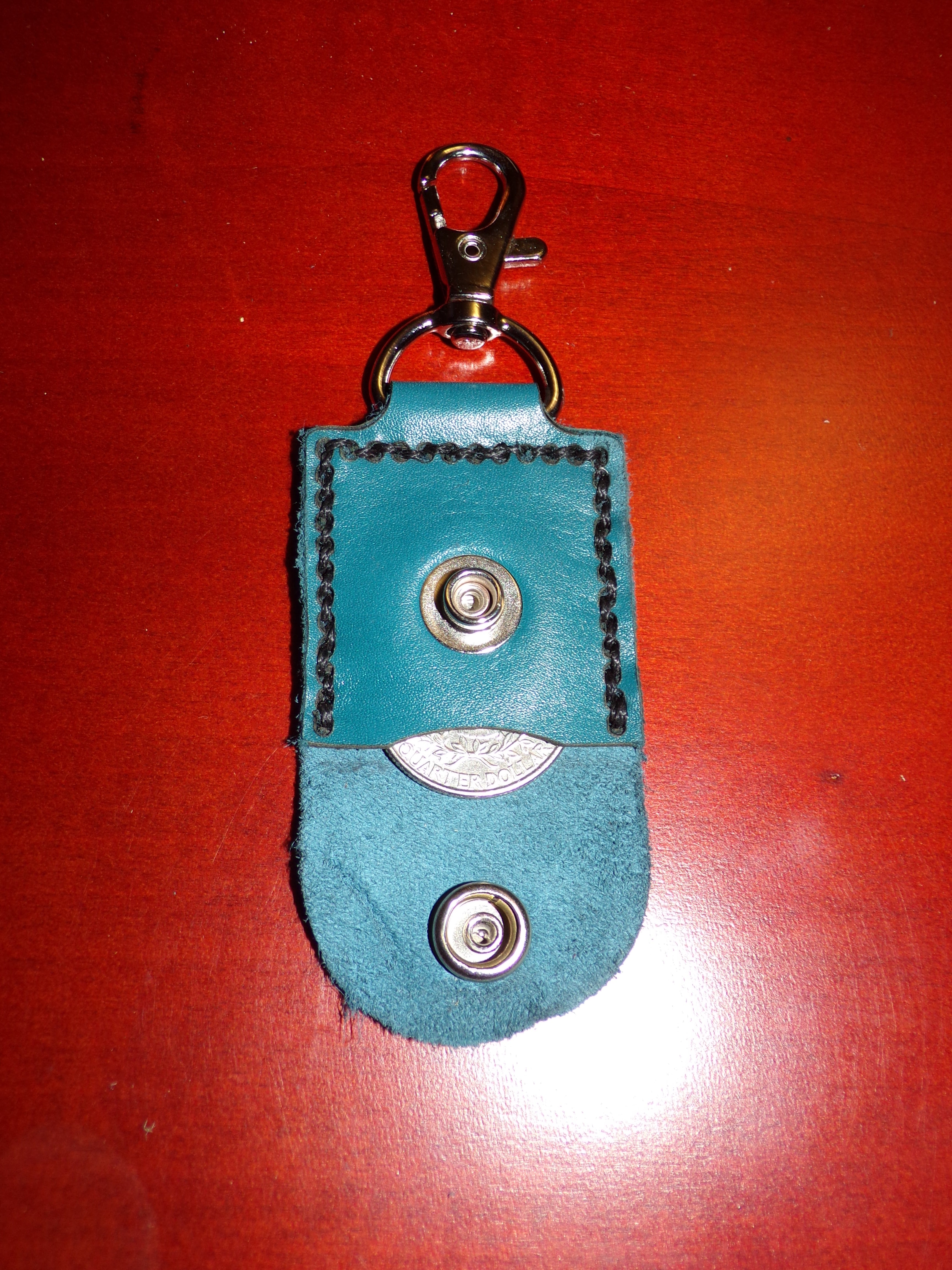 Llavero con soporte para tarjeta SD y foto de guitarra de cuero Styx