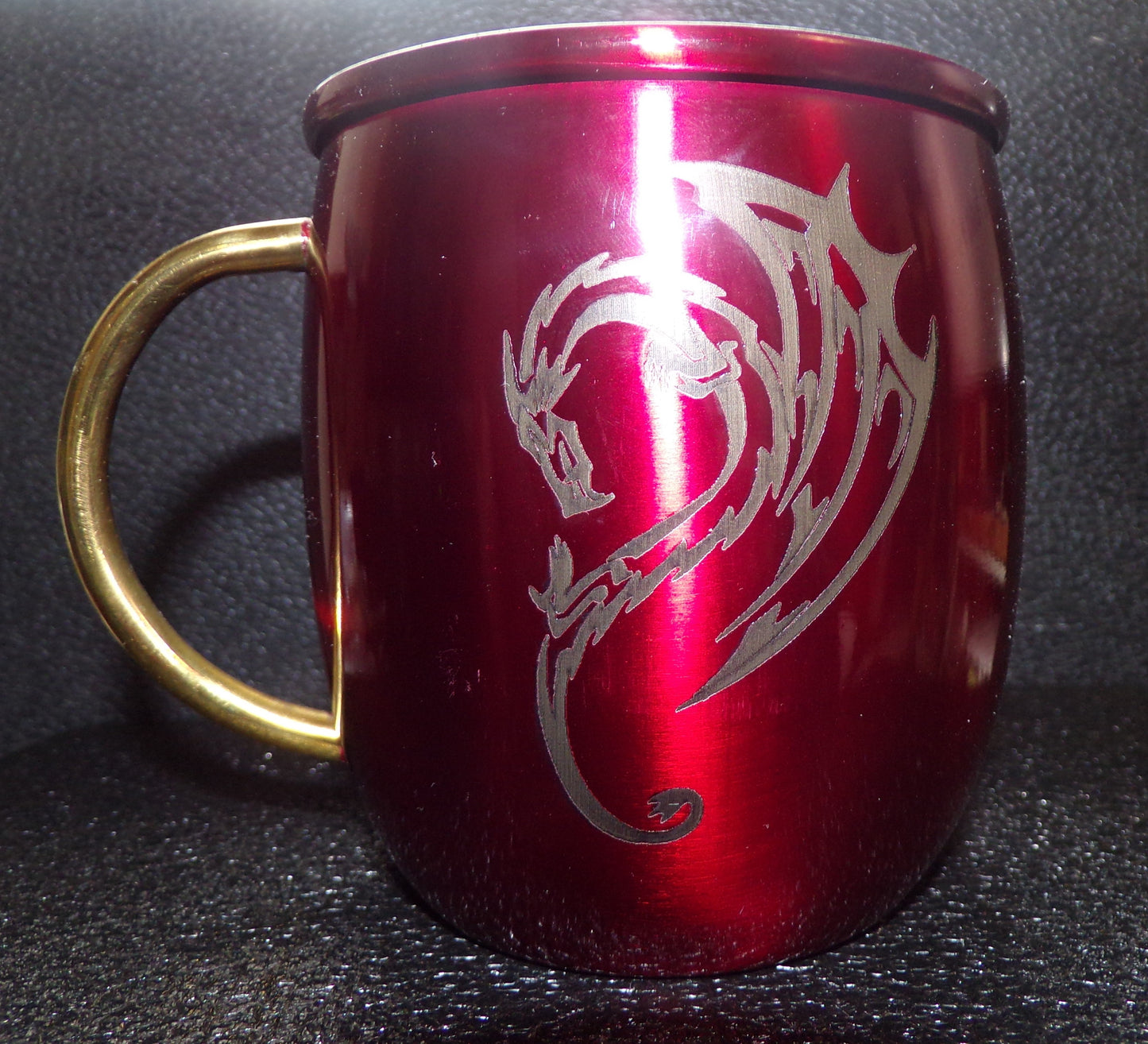 Mug Mule avec gravure Dragon Rouge