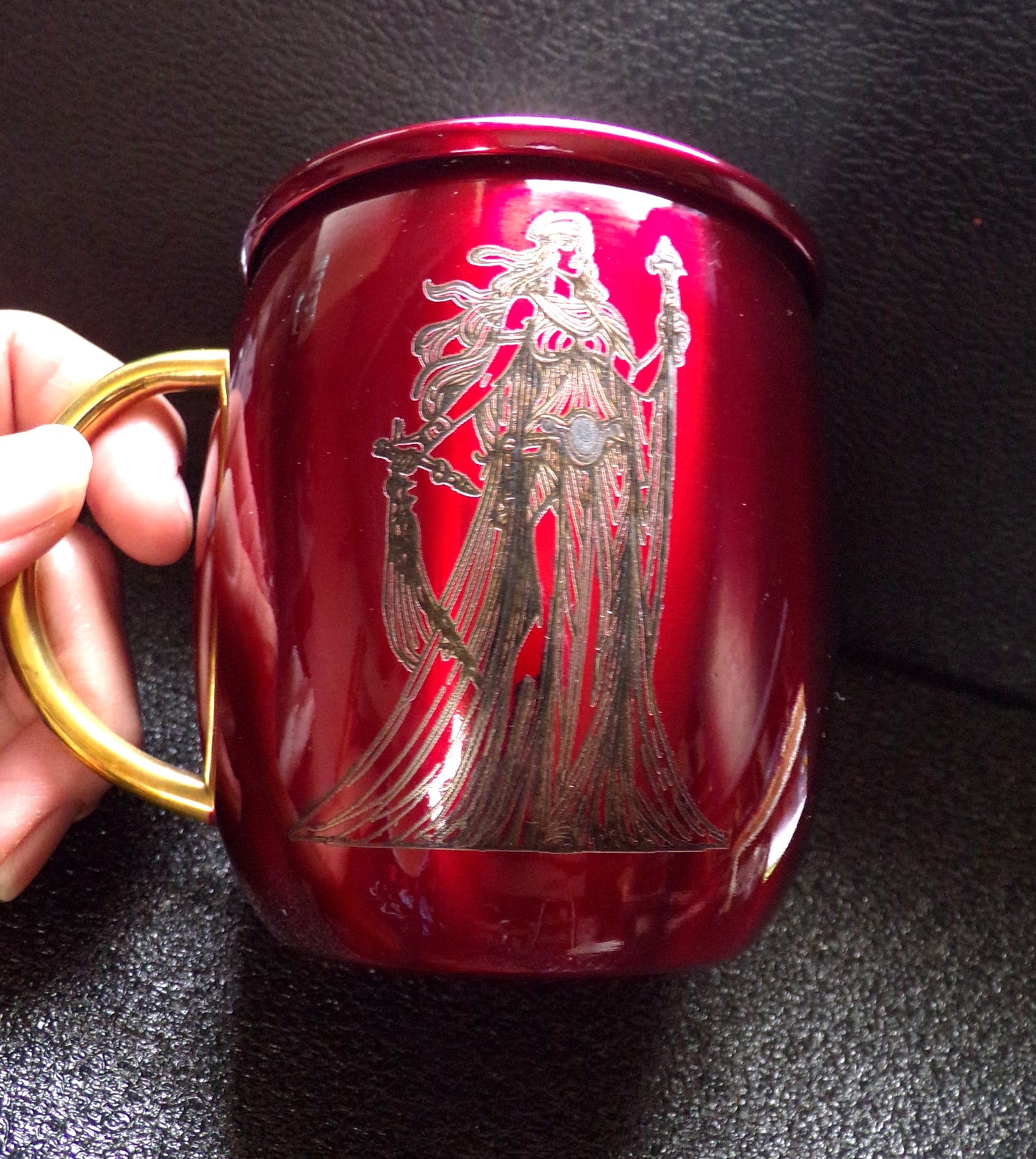 Mule Mug Athena engraving Red