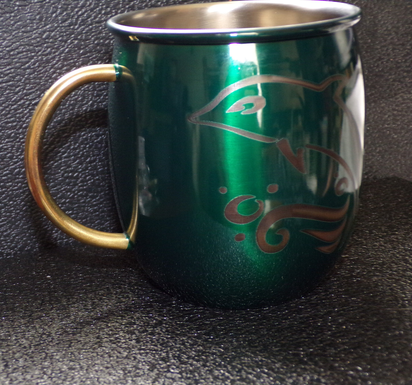 Mug Mule avec gravure Dauphin Vert