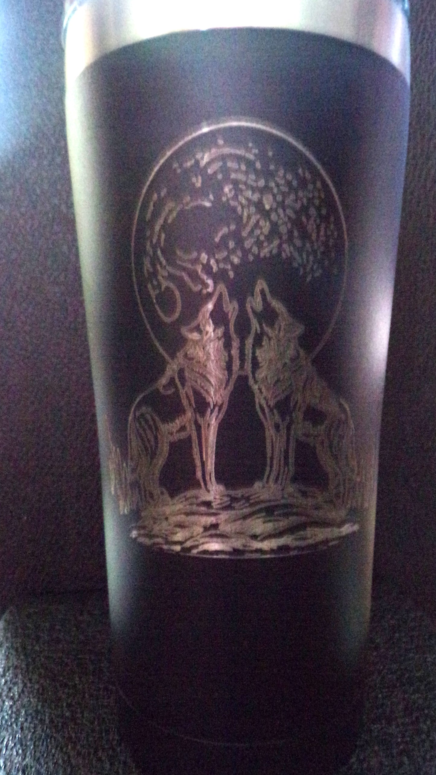 22oz Tumbler / Coffee Mug with lid Engraved with Wolves