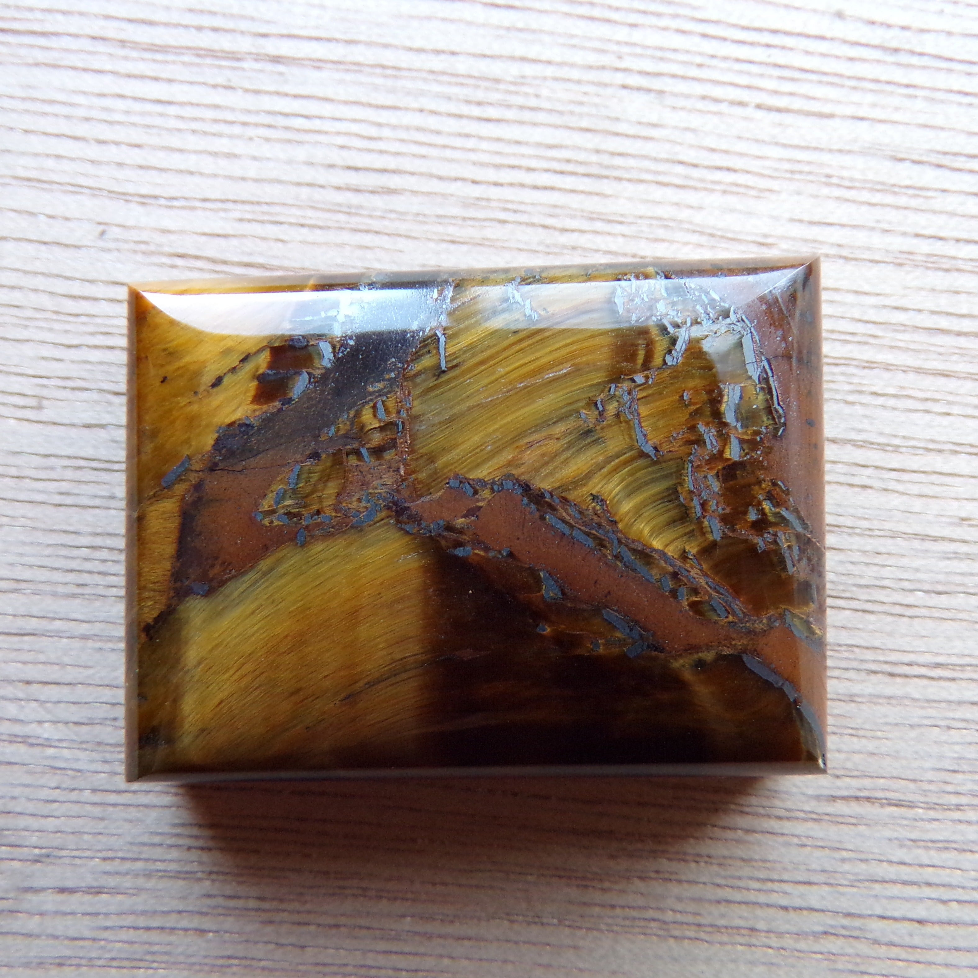 Natural Tiger's Eye Cabochon