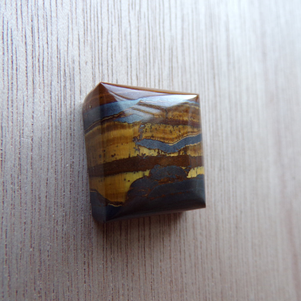 AAA Grade Landscape Tiger's Eye Cabochon