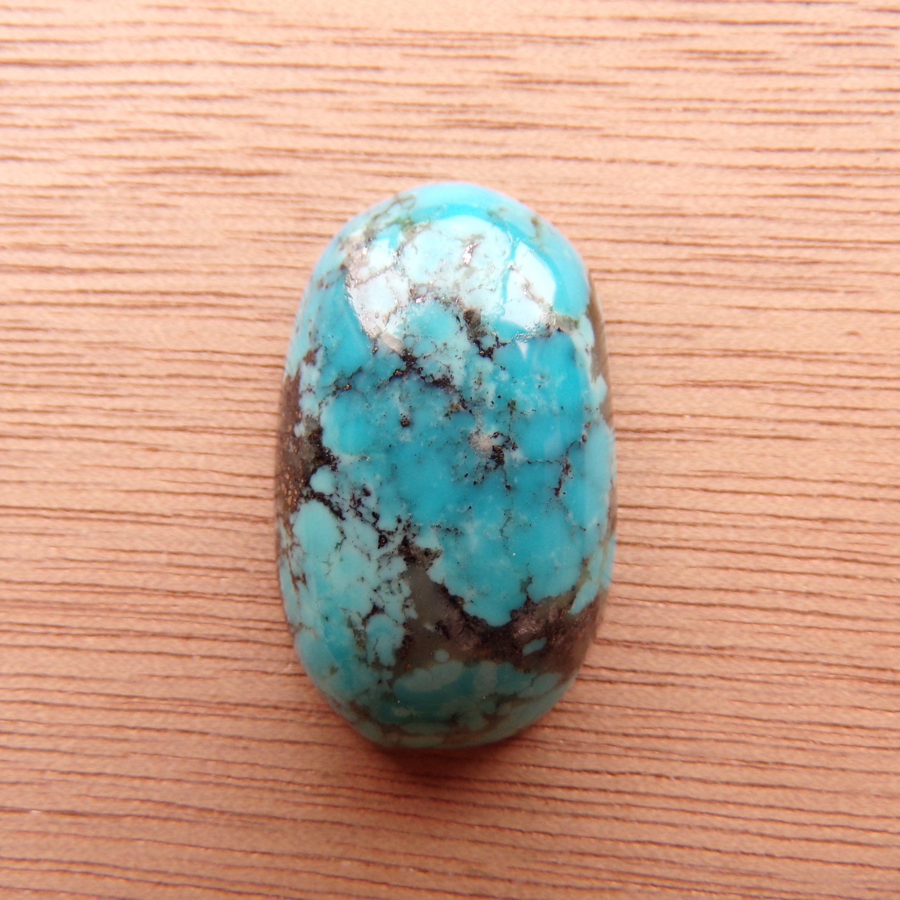 AAA Kaolin Matrix Kingman Turquoise Cabochon