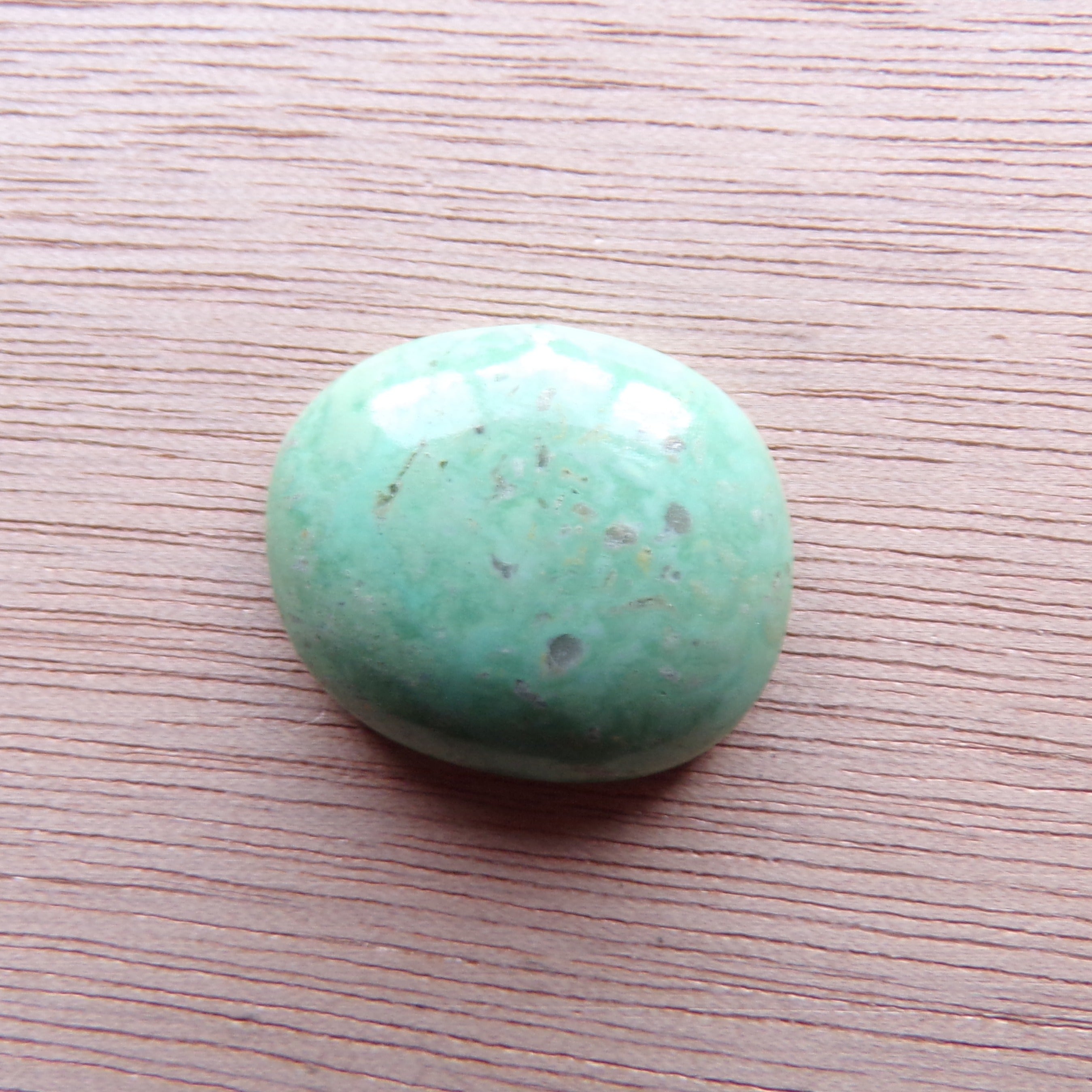 Kingman Green Turquoise Cabochon